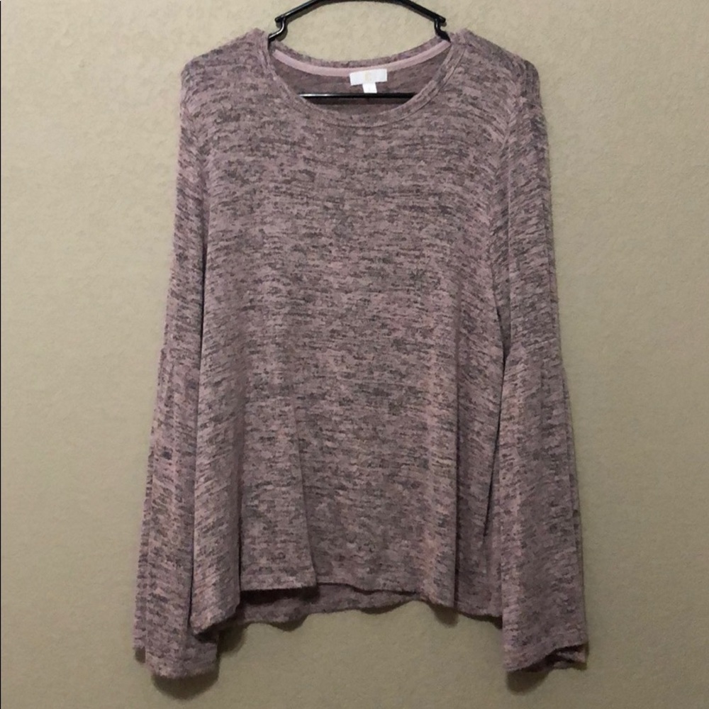 Bell sleeve top